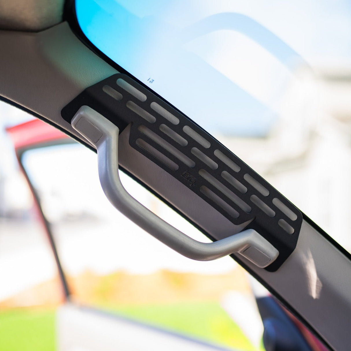1st Gen Tacoma Modular Handle Accessory Mount (HAM) (1996-2000) - Xtrusion Overland