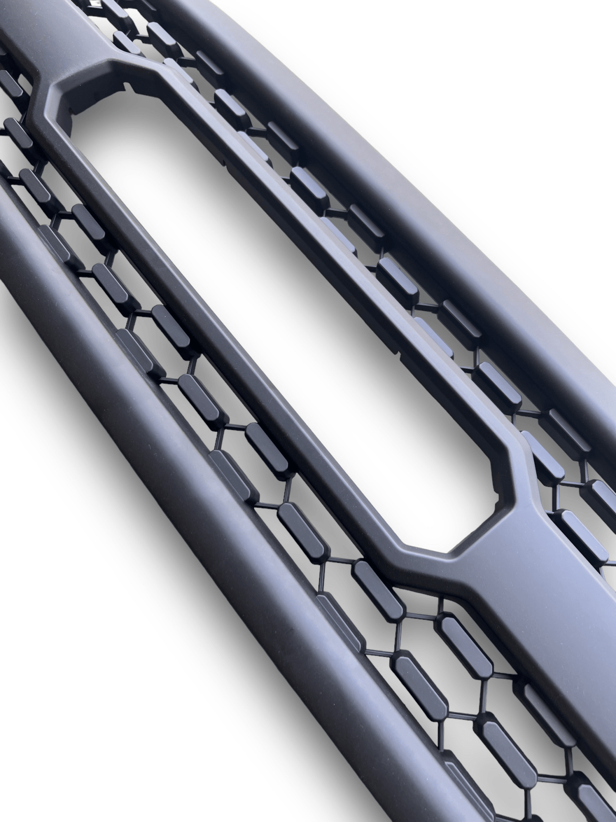 2001-04 Sequoia Pro Grille - Xtrusion Overland