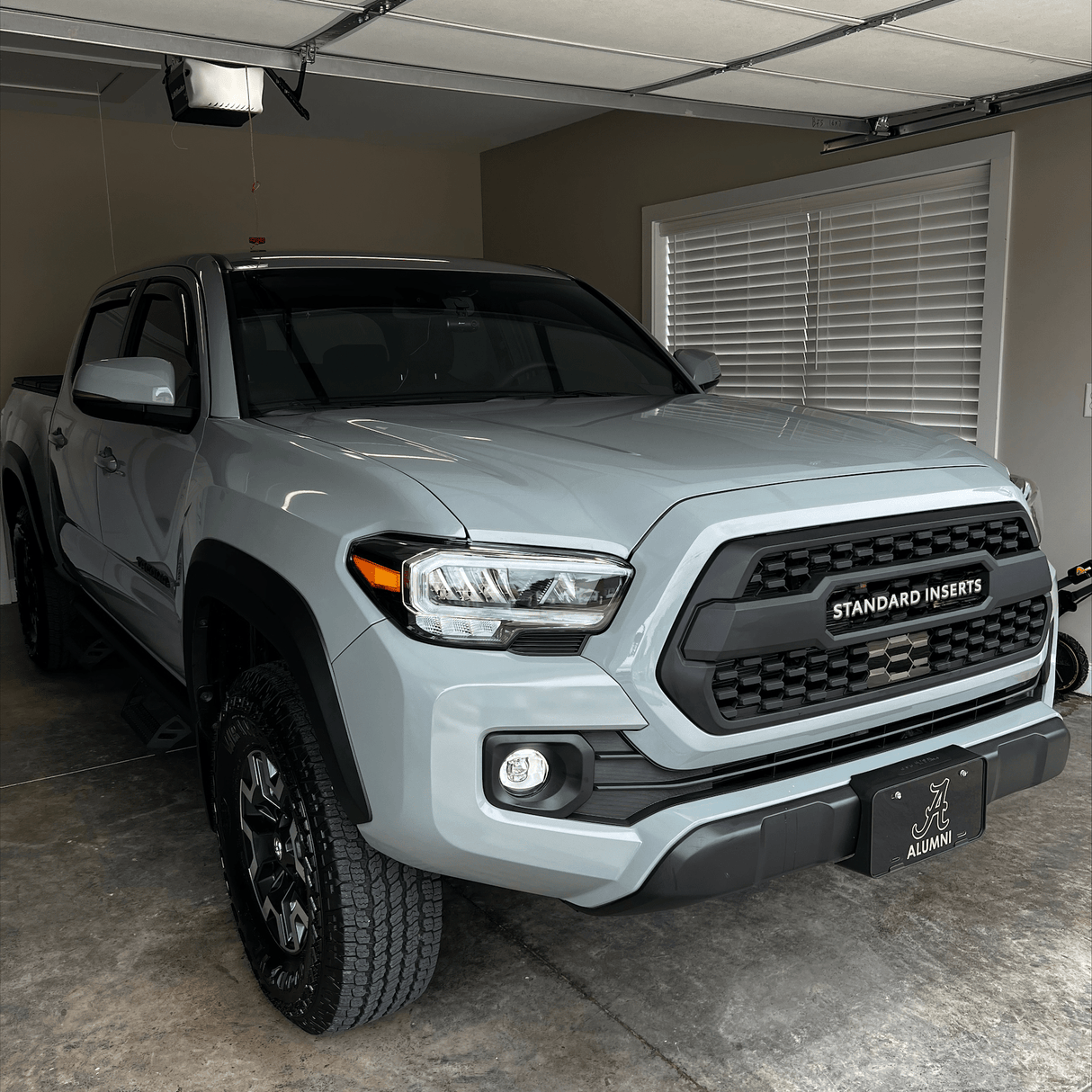 2016-23 Tacoma Pro Grille - Xtrusion Overland