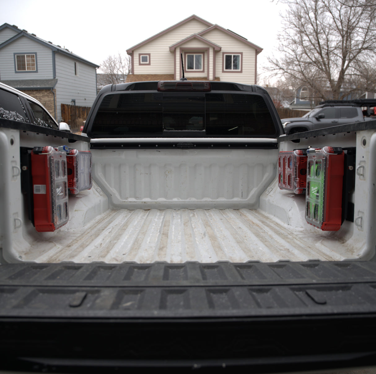 Integral Rails - Bedside Rail System - Chevrolet Colorado & GMC Canyon (2023+)