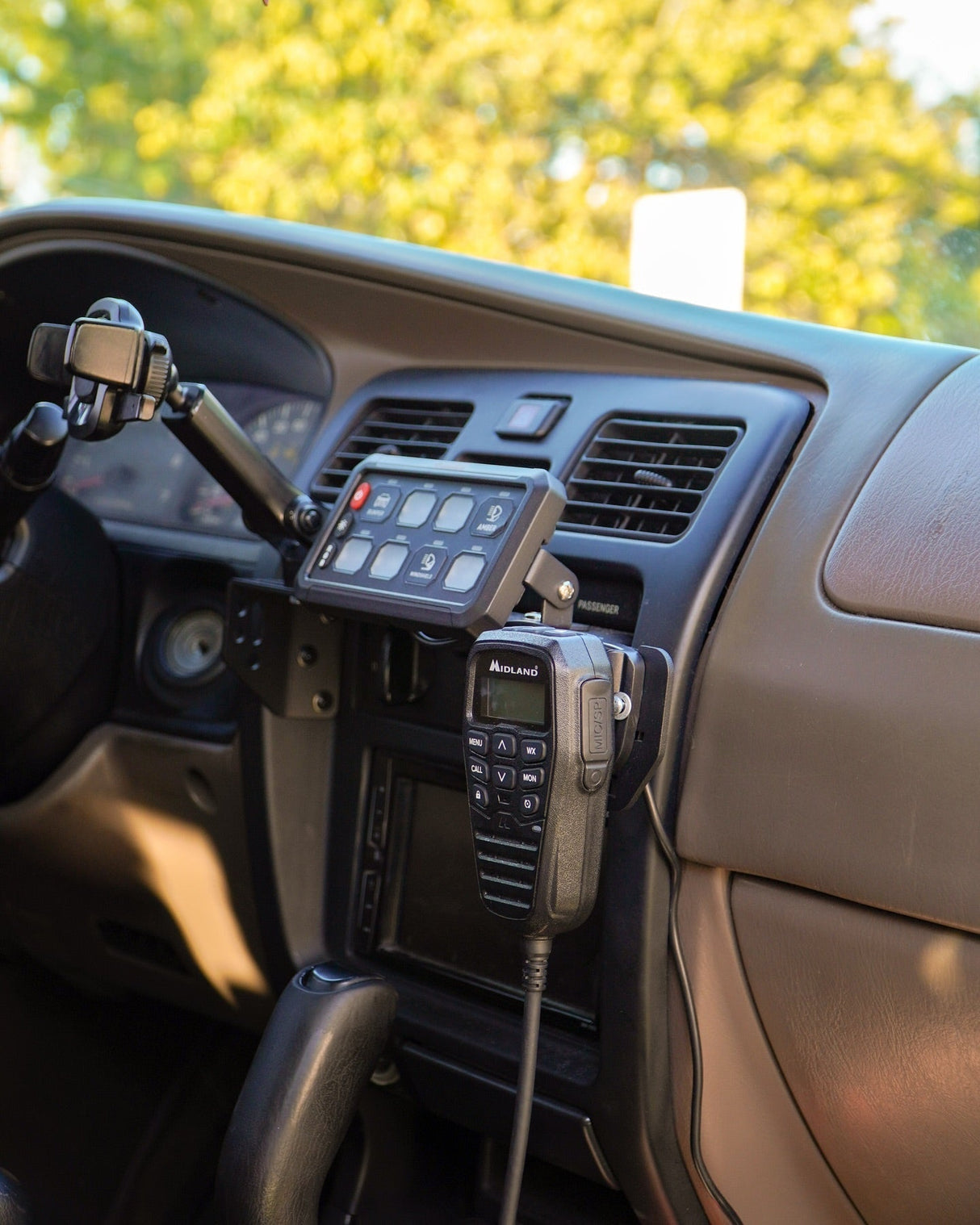 3rd Gen 4Runner Phone Dash Mount | Modular Accessory Mount (MAM) | (1996-2002) - Xtrusion Overland