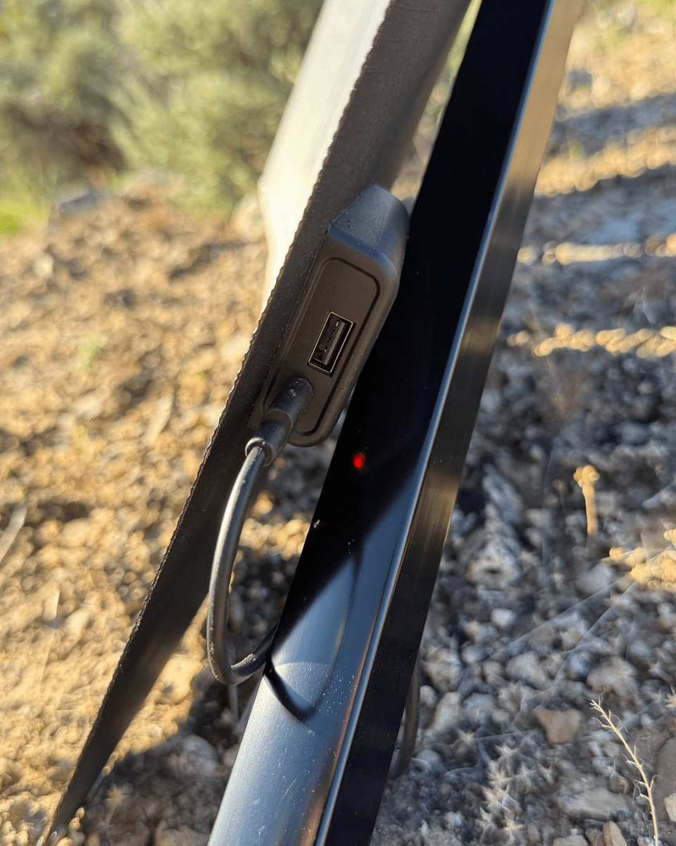 40 Watt Folding Solar Panel (4-panel) - Xtrusion Overland