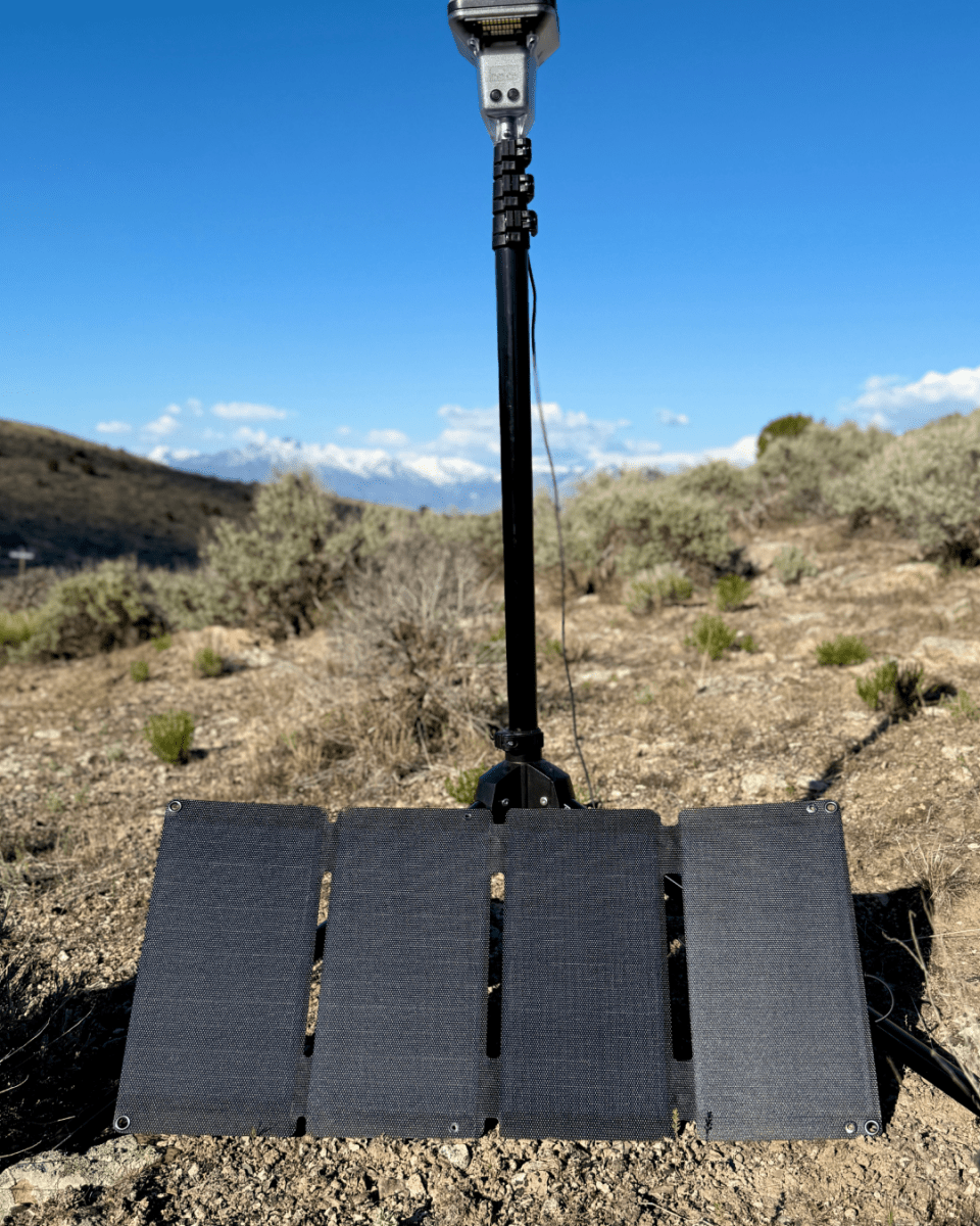 40 Watt Folding Solar Panel (4-panel) - Xtrusion Overland