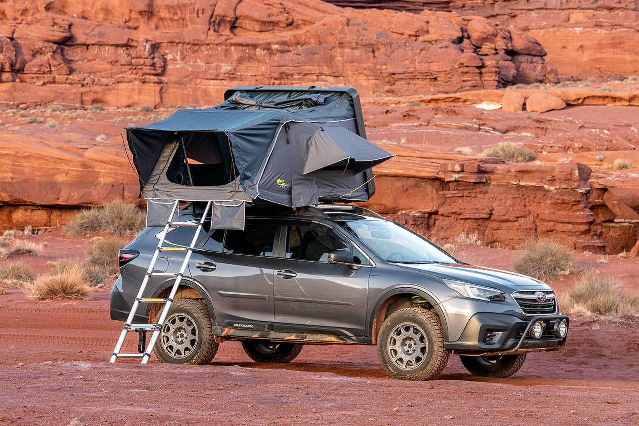 IRONMAN 4X4 NOMAD 1300 HARD SHELL ROOFTOP TENT