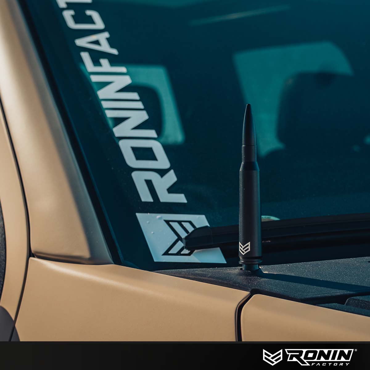 SMARTLOCK™ BULLET ANTENNA FOR FORD
