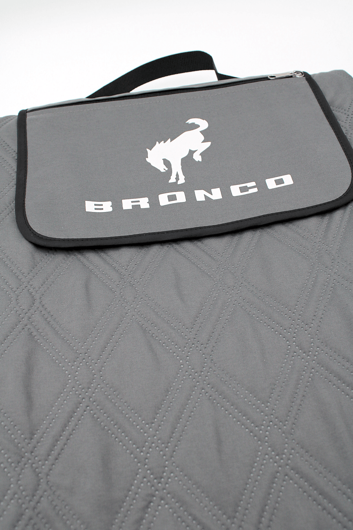 Bronco 72 In x 60 In Woven Water-Resistant Utility Blanket - Xtrusion Overland