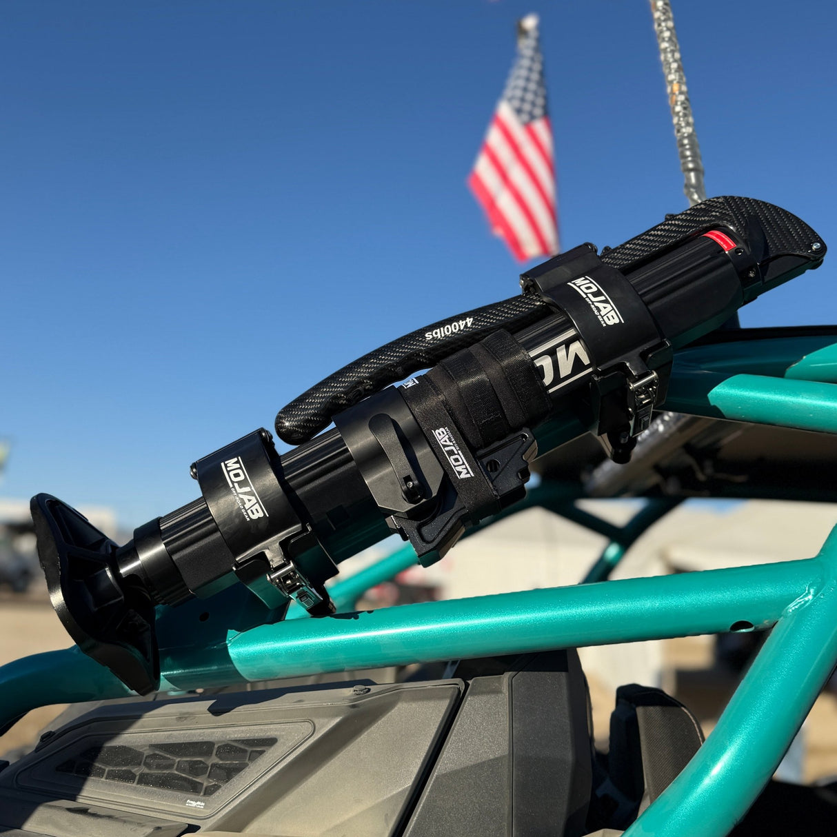 CarbonPro Compact Hydraulic Jack with Mounting Clamps MLH 40'' - Xtrusion Overland