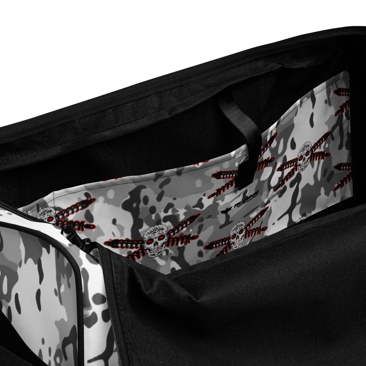 CLEARANCE RECON Duffle bag - Xtrusion Overland