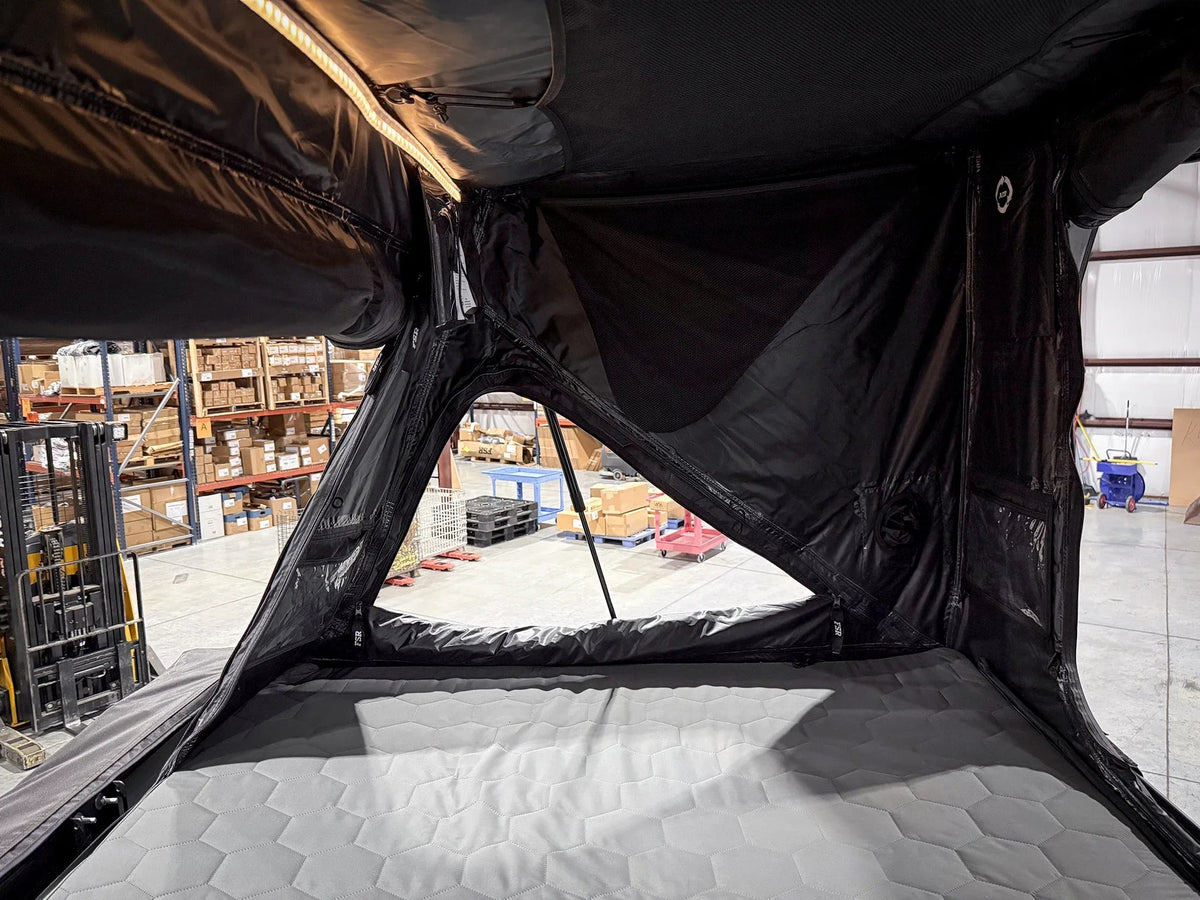 Evolution XL - Rooftop Tent - Xtrusion Overland