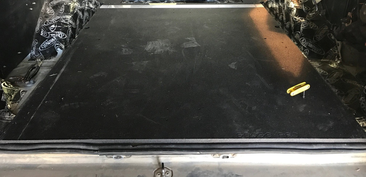 Ford Excursion 2000 - 2006 1st Gen. - Rear Plate System - Xtrusion Overland