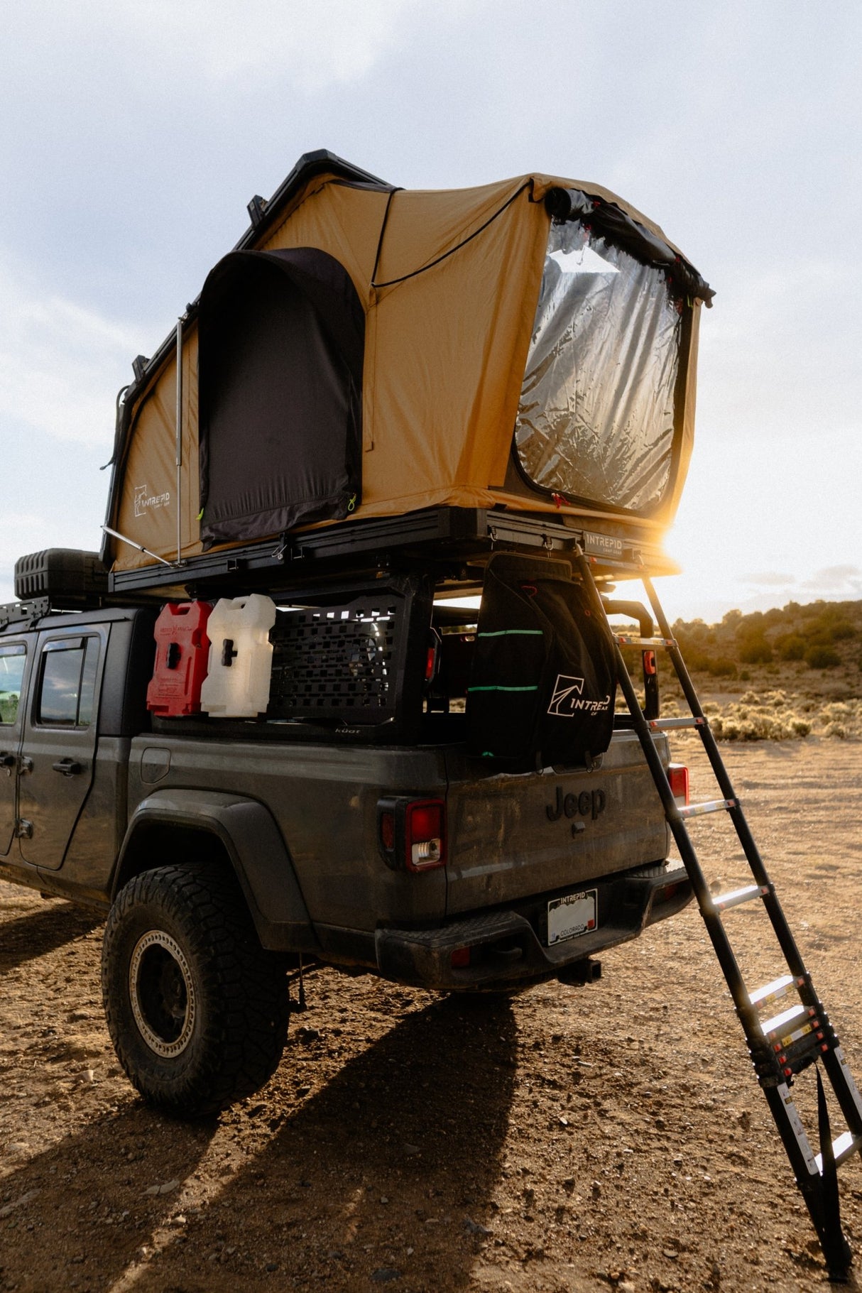 Geo 2.5 Pro Rooftop Tent - Xtrusion Overland