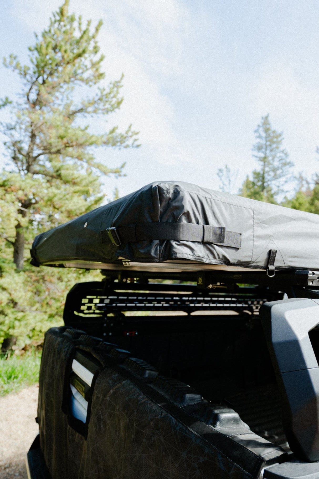Geo 2.5 Pro Rooftop Tent - Xtrusion Overland