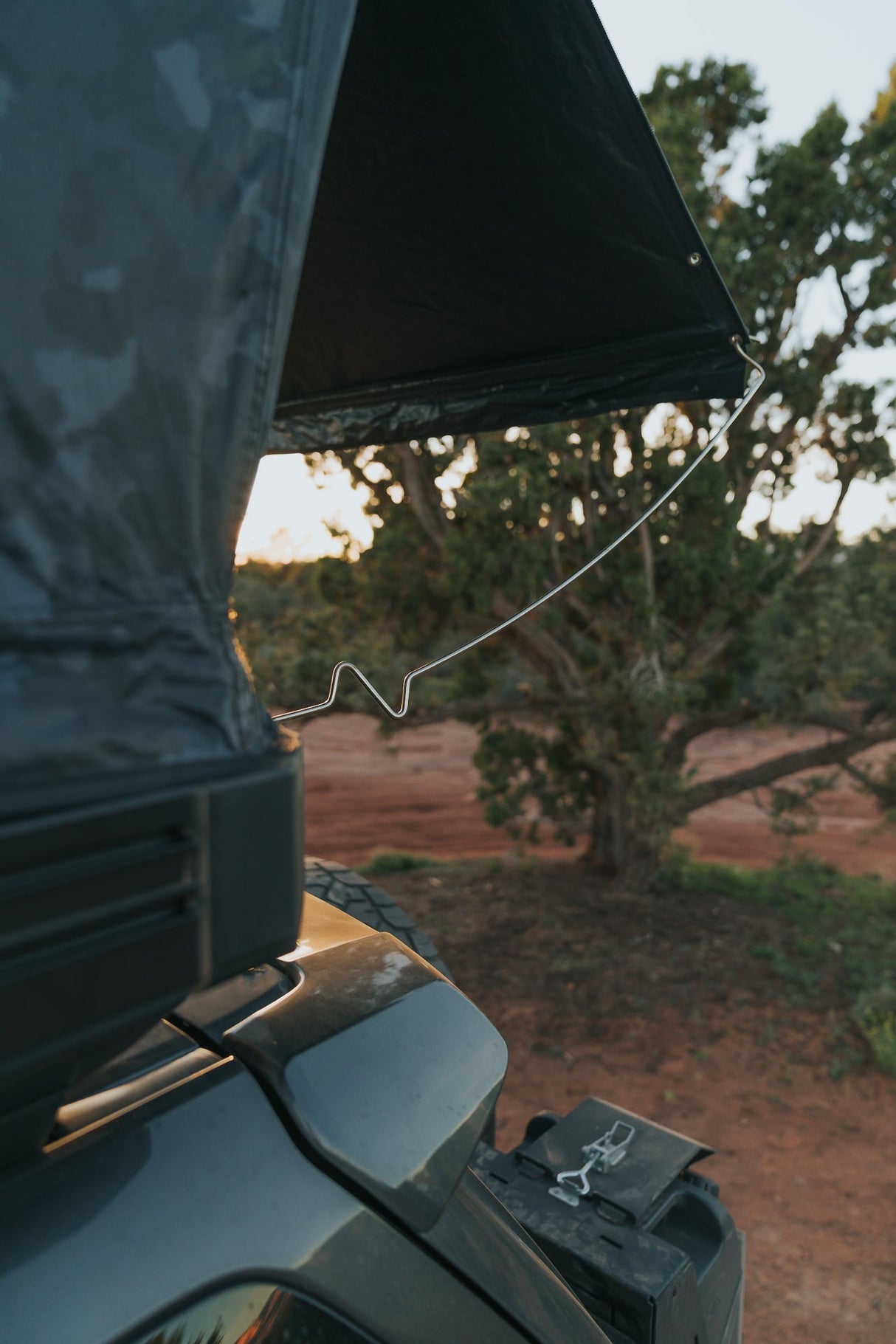 Geo 2.5 Pro Rooftop Tent - Xtrusion Overland