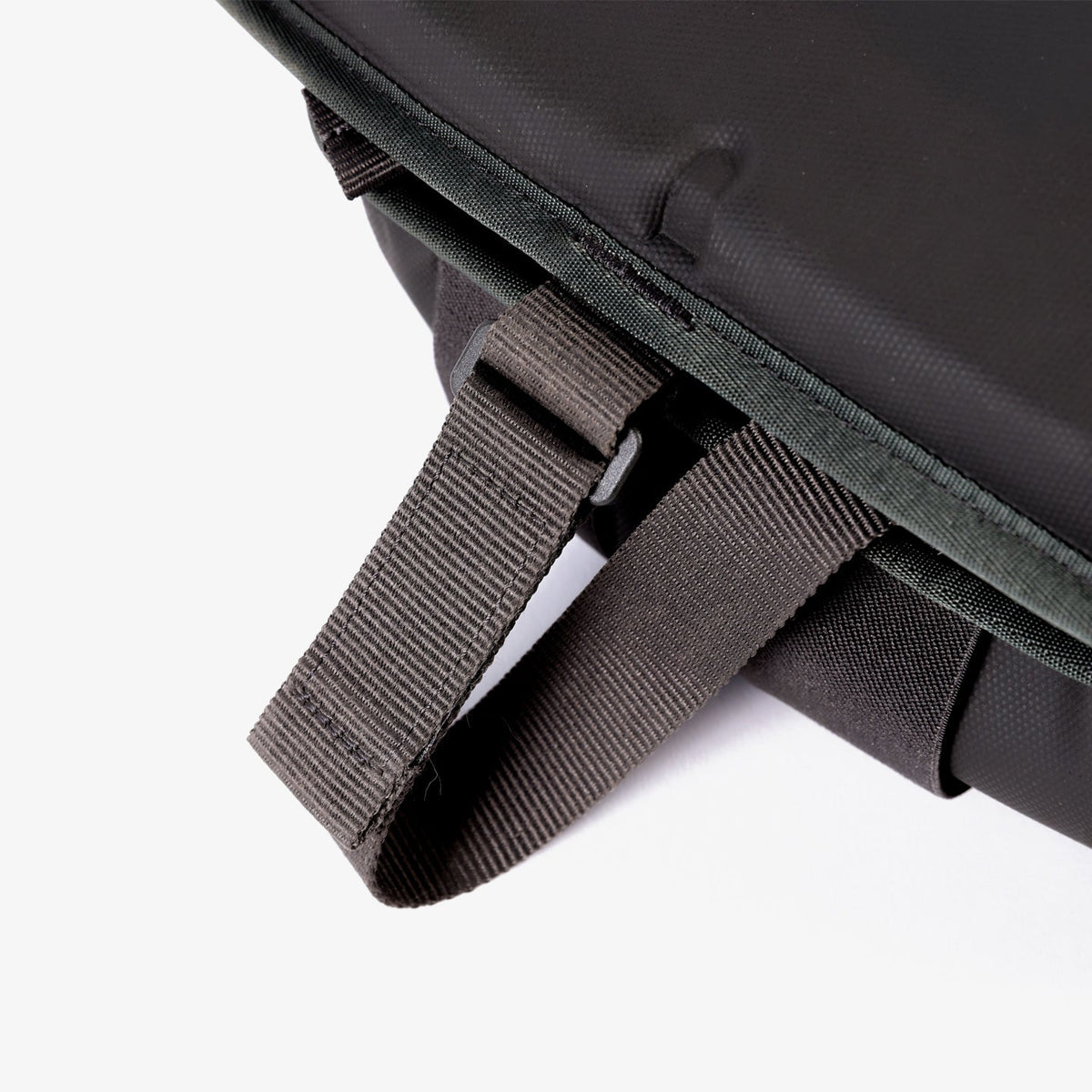 Headrest - Xtrusion Overland