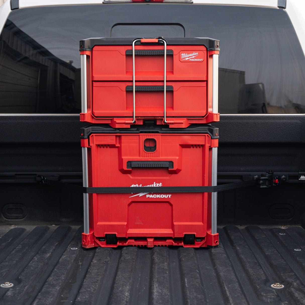 Integral Bulkhead Rail- F150 & Raptor 2015+ (5.5' Bed) - Xtrusion Overland