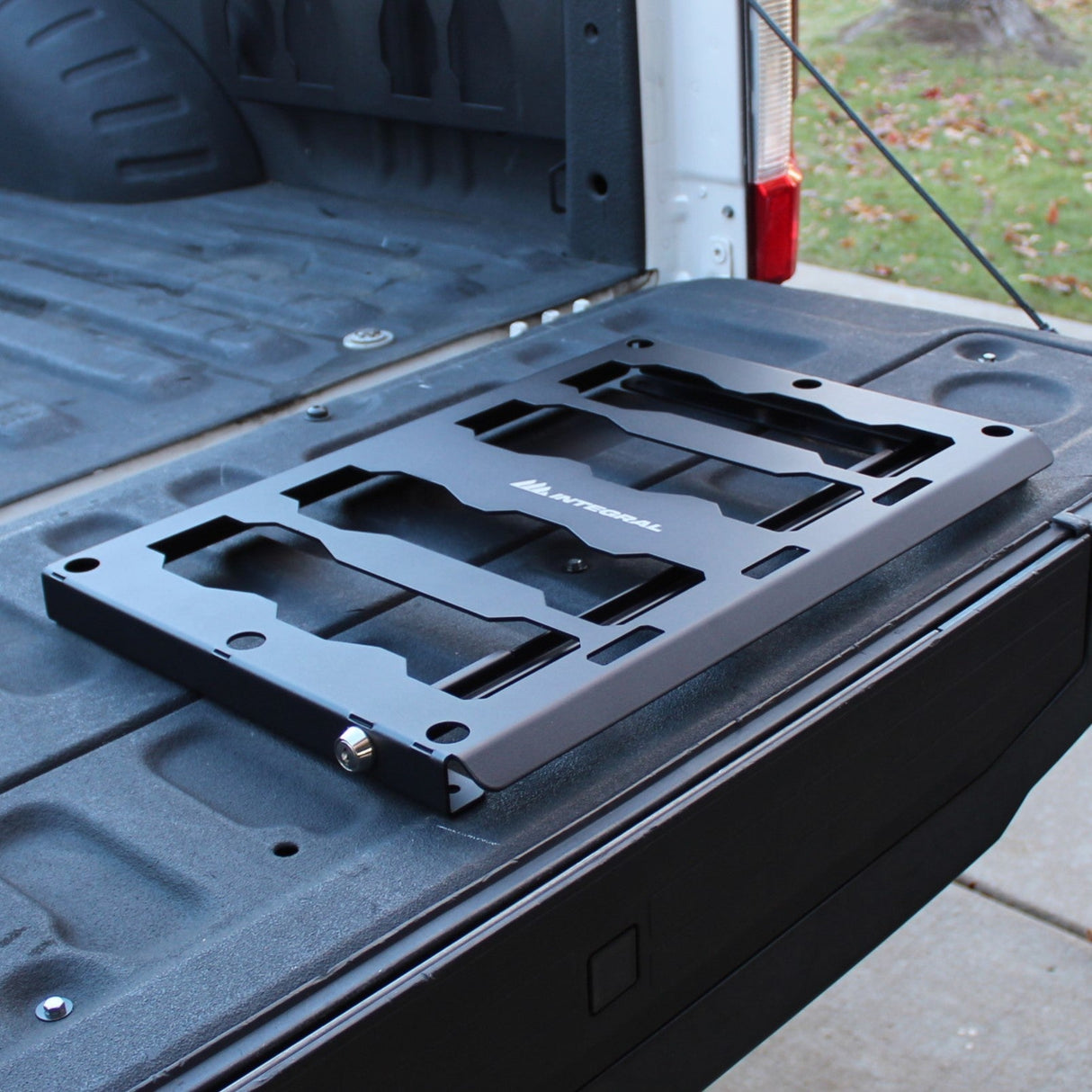 Integral Locking Plate - Universal - Xtrusion Overland