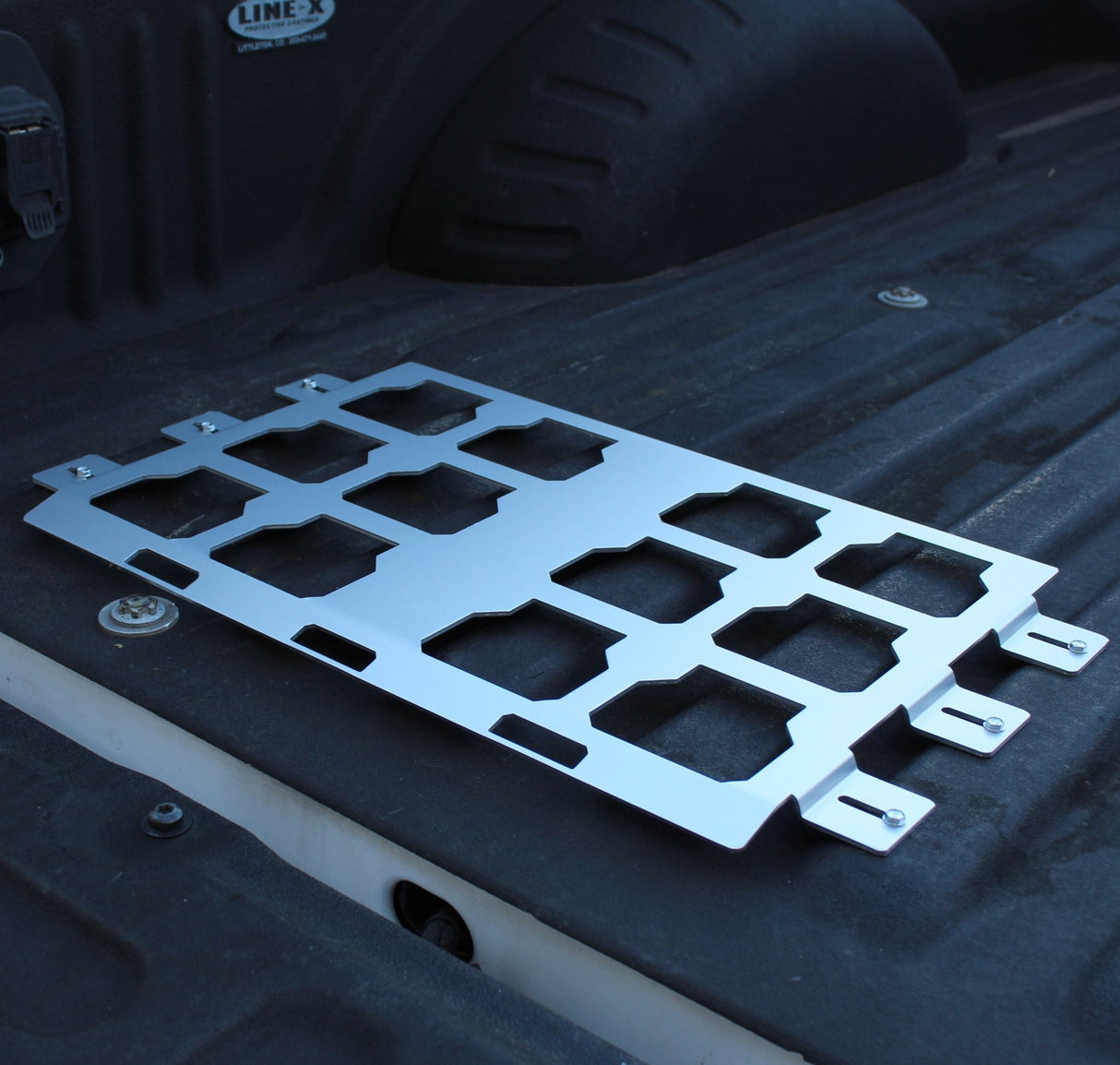 Integral Plates - Universal - Xtrusion Overland