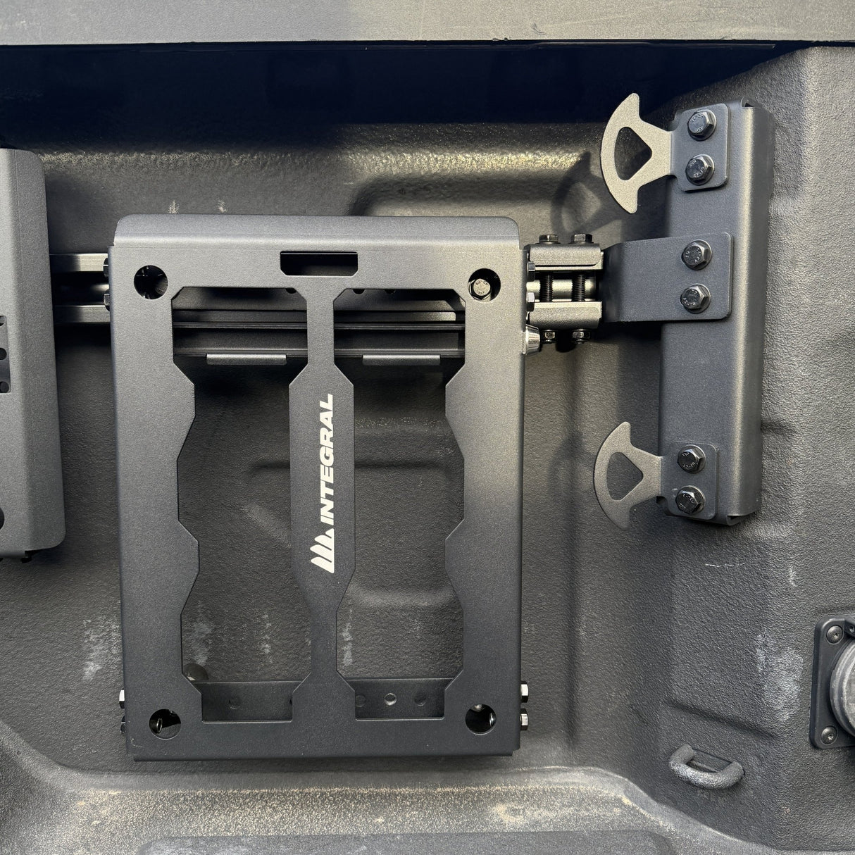 Integral Rail Kit + Panel Kits - GM HD 2020+ (8' Long Bed Only) - Xtrusion Overland