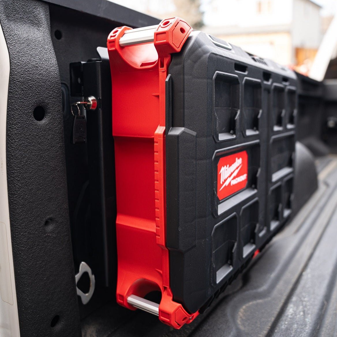 Integral Rails + Tie-down Cleats - Ford Super Duty 2017+ - Xtrusion Overland