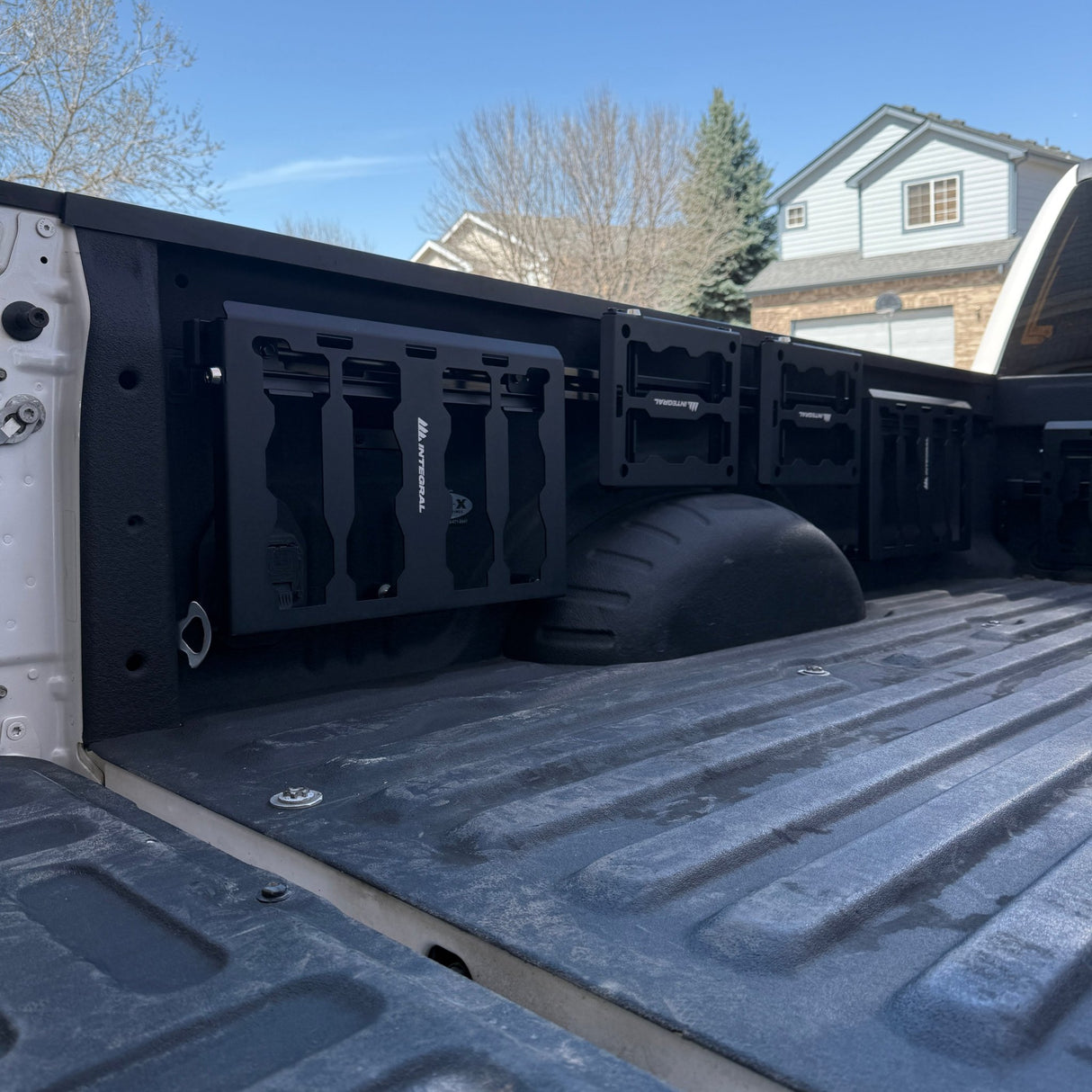 Integral Rails + Tie-down Cleats - Ford Super Duty 2017+ - Xtrusion Overland