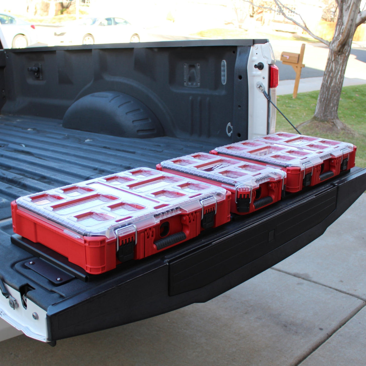 Integral Tailgate Panel - Ford F150 & Raptor - 5.5' Bed (2015+) - Xtrusion Overland