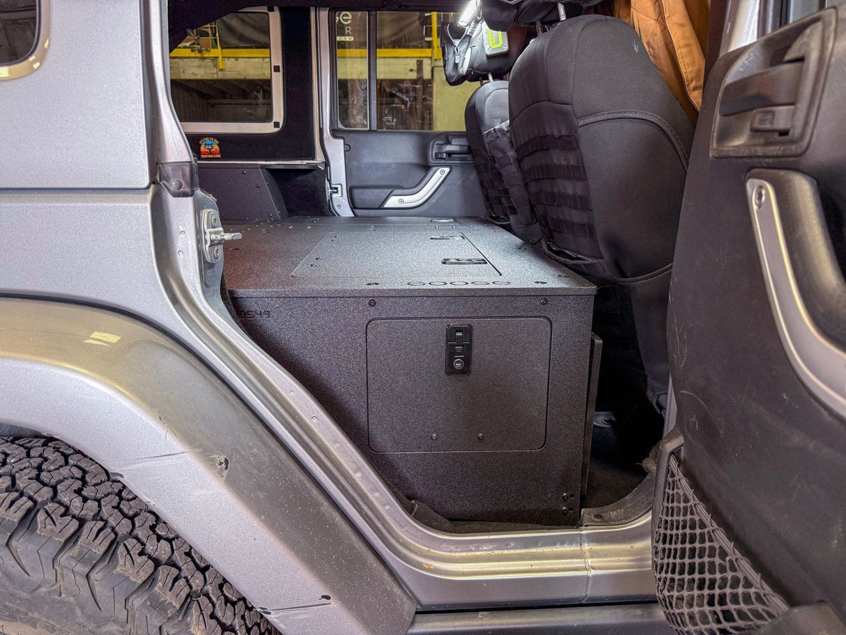 Jeep - Wrangler - 2007-2018 - JKU - 4 Door - Explore Series - Second Row Seat Delete Plate System - Second Row - Module Based - 8" Module - Xtrusion Overland