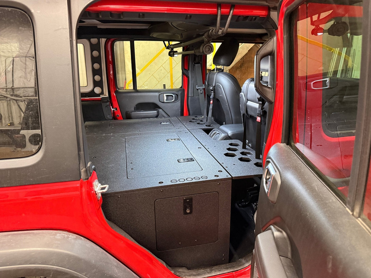 Jeep - Wrangler - 2024-Present - JLU - 4 Door - Explore Series - Seat Delete Plate System - Second Row - Module Based - 10" Module - Xtrusion Overland