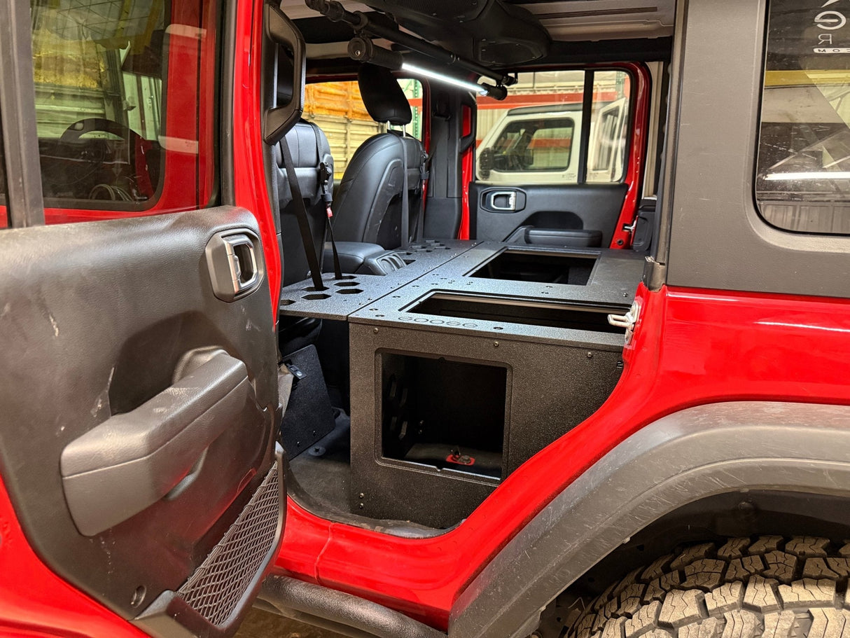 Jeep - Wrangler - 2024-Present - JLU - 4 Door - Explore Series - Seat Delete Plate System - Second Row - Module Based - 10" Module - Xtrusion Overland