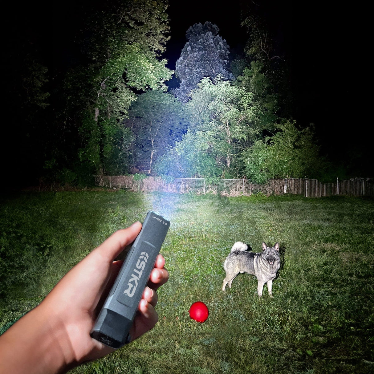 LP - EDC 5.0 Low Profile Everyday Carry Ultra - Thin Flashlight - Xtrusion Overland