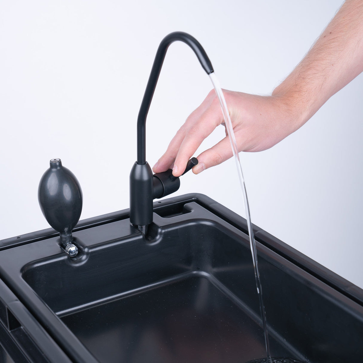 Portable Sink | BOXIO - WASH - Xtrusion Overland