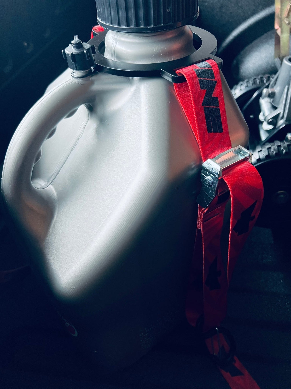 Ring Fuel Jug Strap- Red Dazzle - Xtrusion Overland