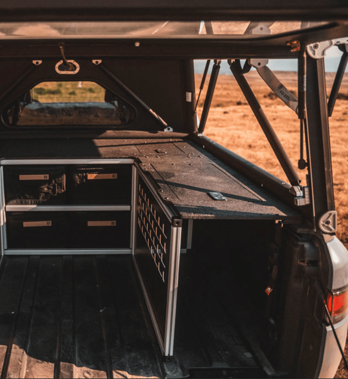 Rivian - R1T - 2022 - Present - 1st Gen - 4.5' Bed - Explore Series - UltraLite - GFC - Xtrusion Overland