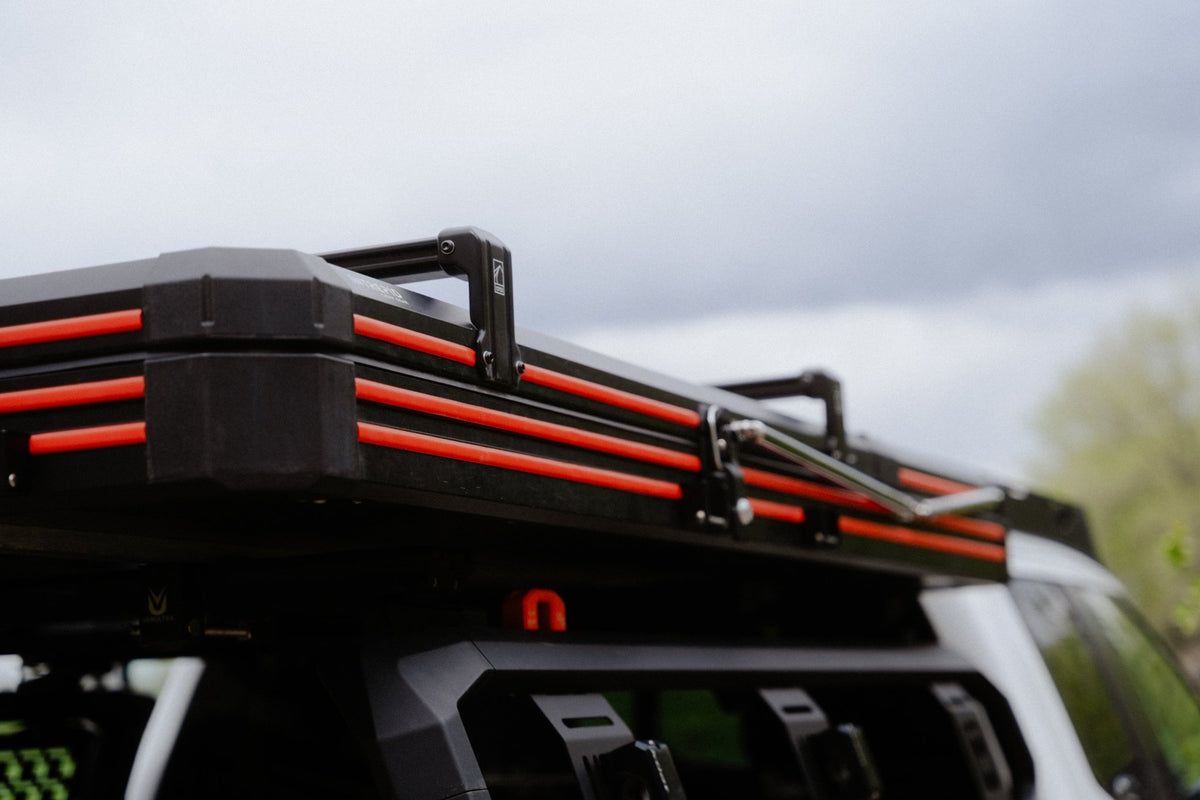 Rooftop Tent Aerostrip - Xtrusion Overland