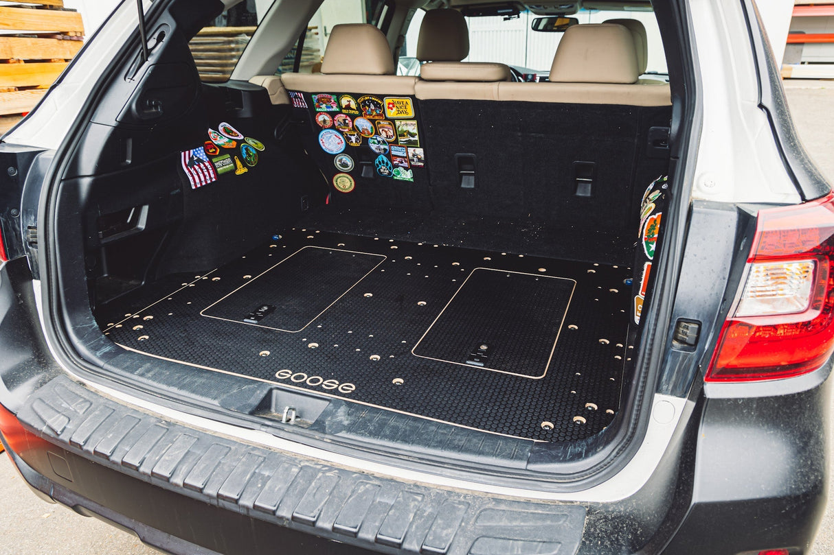 Subaru Outback 2015 - 2019 5th Gen. - Rear Plate System - Xtrusion Overland