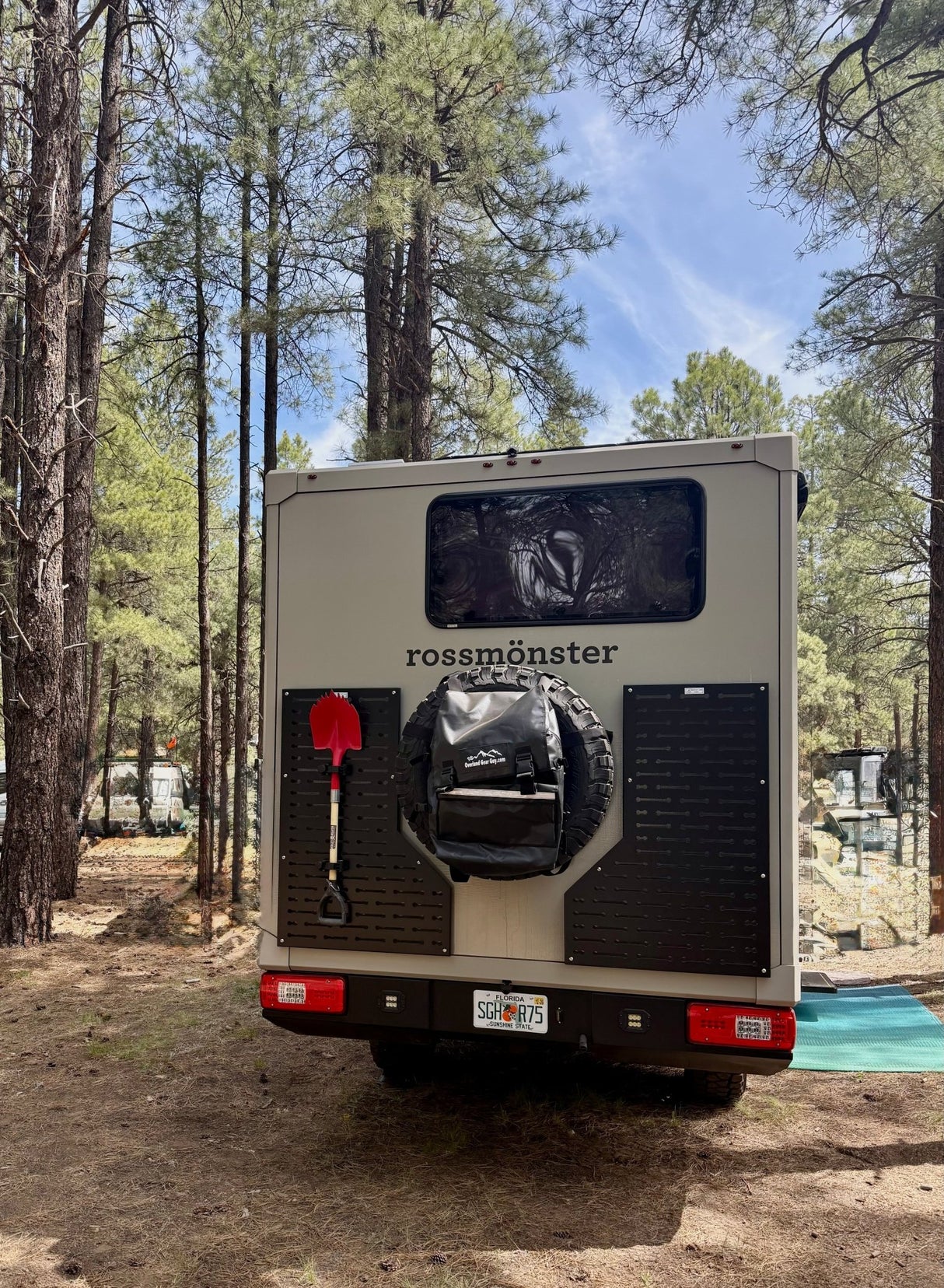 The Max Adventure Spare Tire Trash Bag - Xtrusion Overland