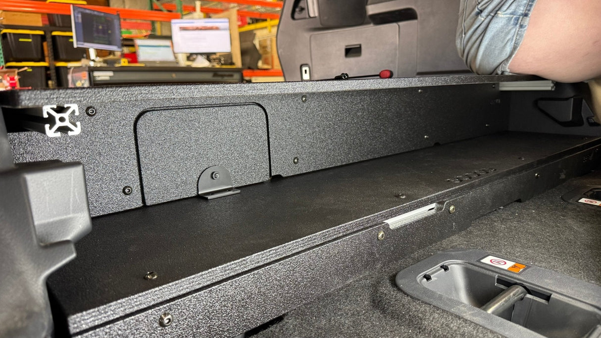 Toyota - 4Runner - 2025 - Present - 6th Gen - Hybrid - Explore Series - Rear Plate System - Xtrusion Overland
