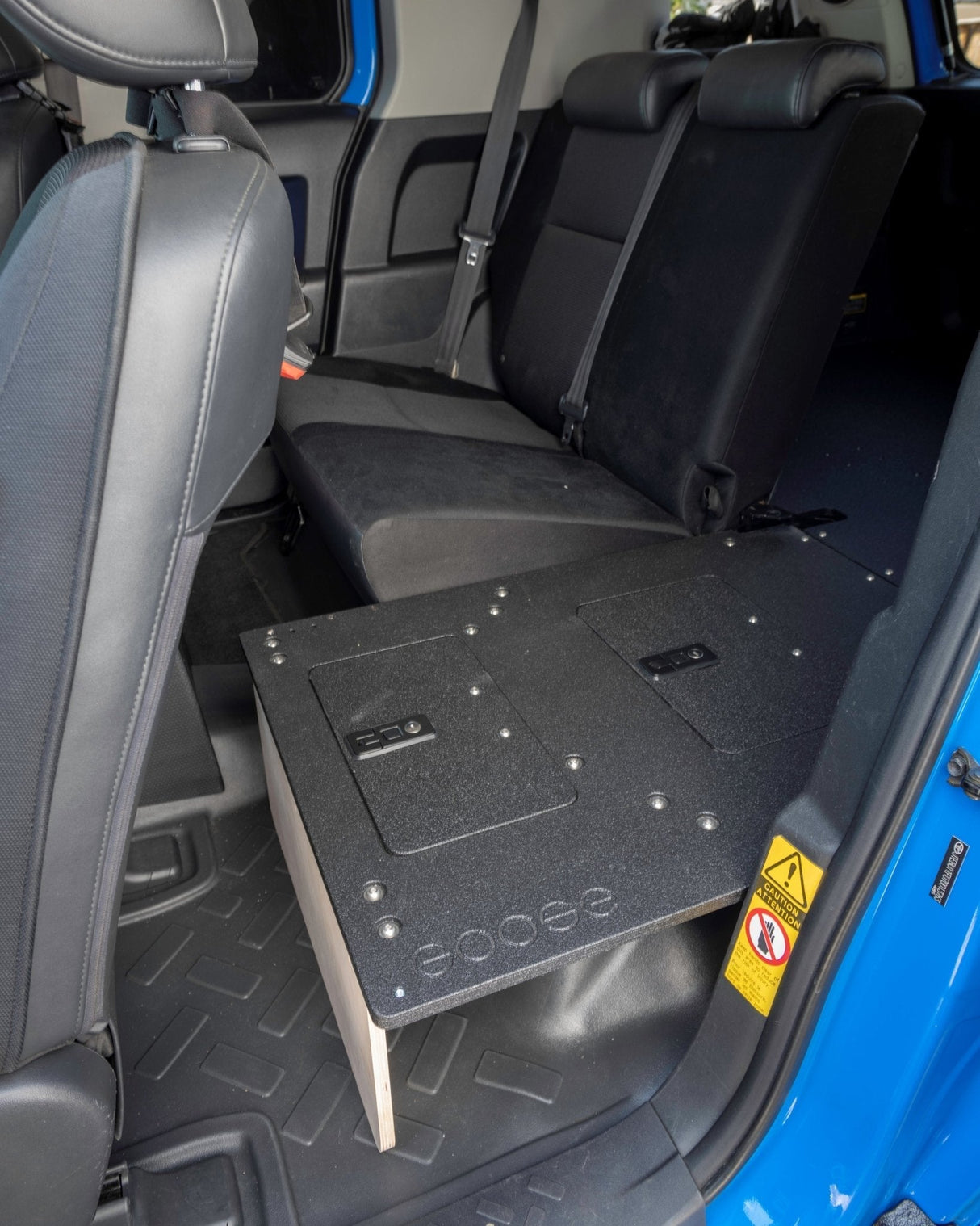 Toyota FJ Cruiser 2006 - 2014 - Second Row Seat Delete Plate System - Xtrusion Overland