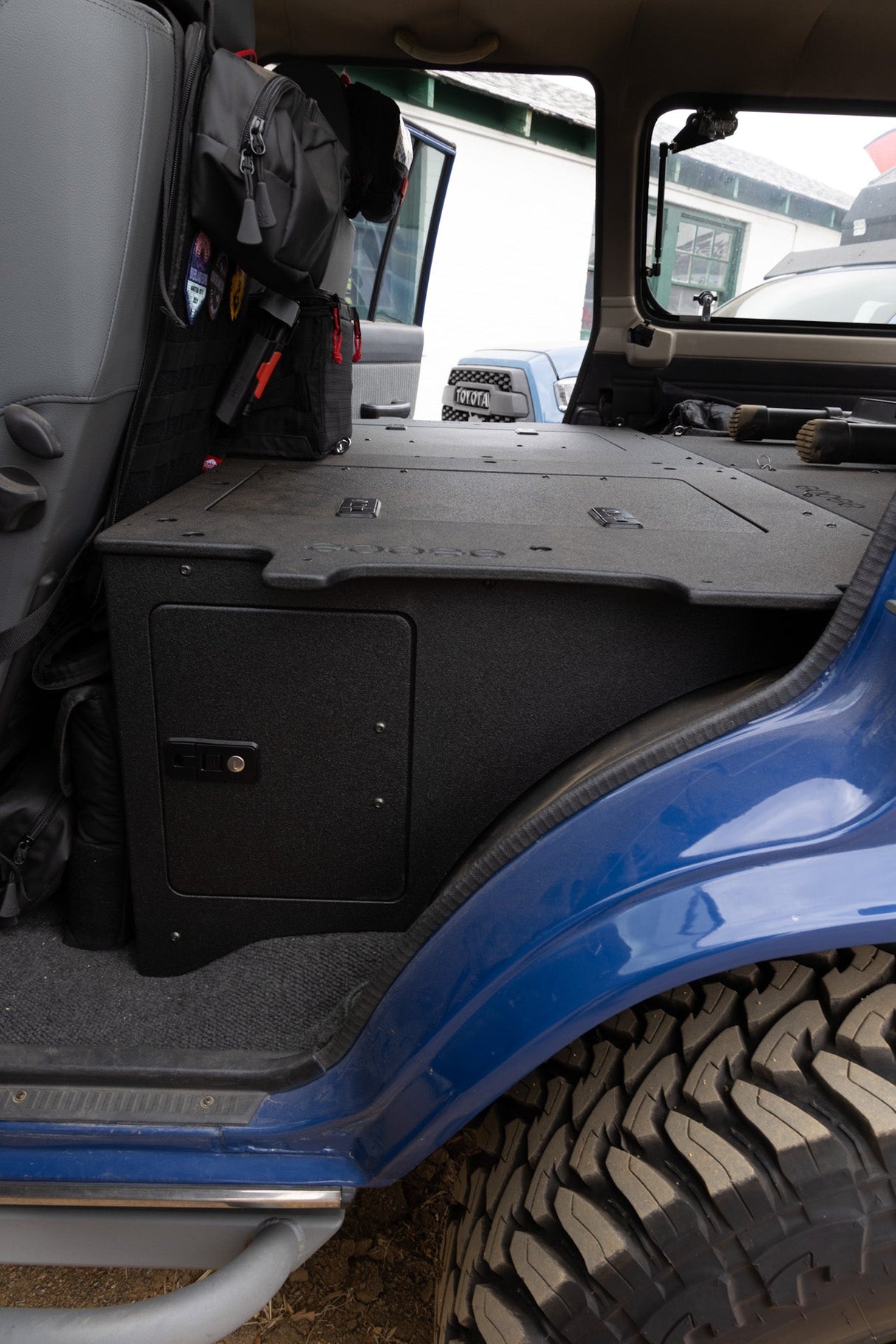 Toyota Land Cruiser 1980 - 1989 60 Series - Second Row Seat Delete Plate System - Module Height - Xtrusion Overland
