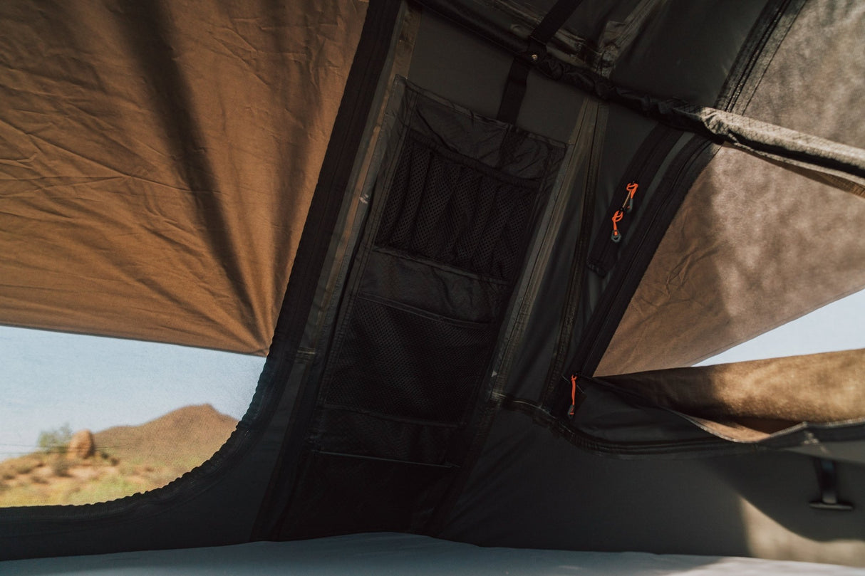 Vagabond 2.0 Rooftop Tent - Xtrusion Overland
