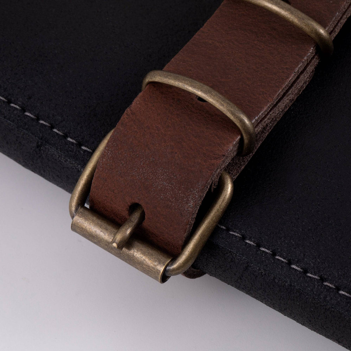 Vintage Leather Black Knife Roll - 7 Pocket - Xtrusion Overland