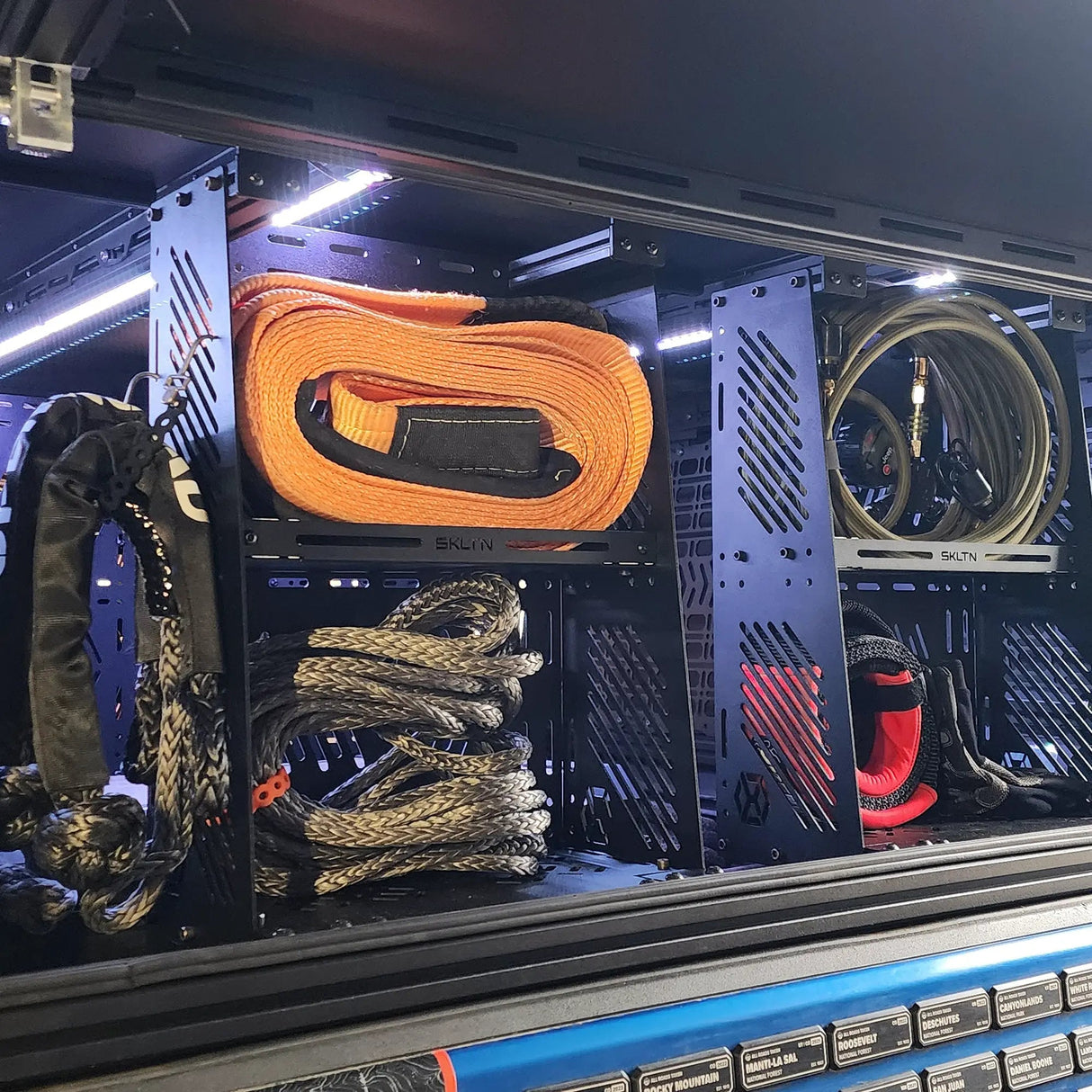 XO.SKLTN Gear Cage - Topper Accessory Storage - Xtrusion Overland
