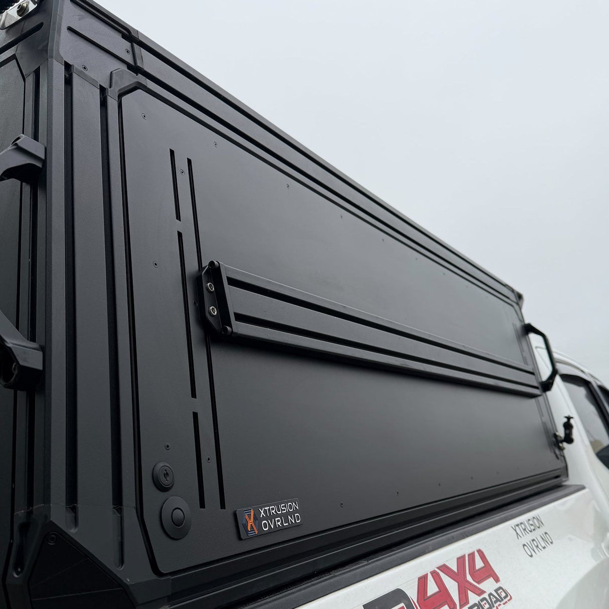 XO.SKLTN Topper Panel Side Braces (2) - Xtrusion Overland
