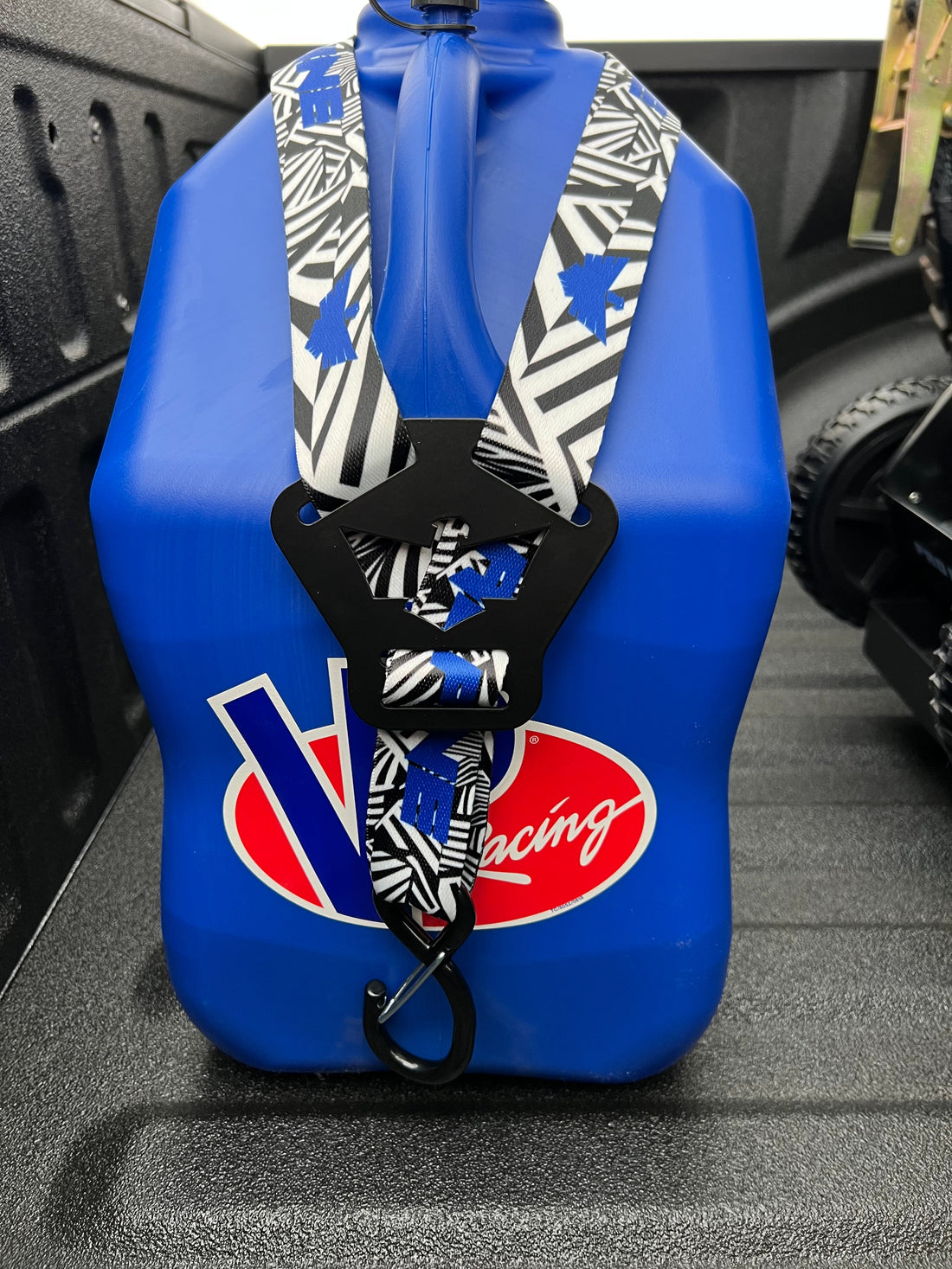 Clearance Dual Y Fuel Jug Strap-Blue Dazzle