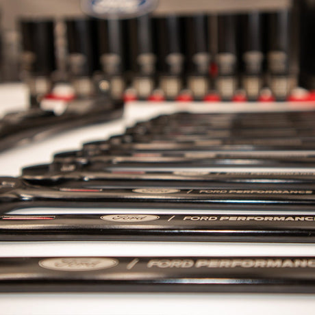 122pc Ford Performance Tri-Fold Tool Kit - Xtrusion Overland