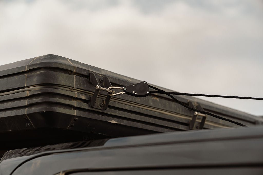 180 Degree Free Standing Awning - Xtrusion Overland