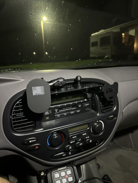 1st Gen Tundra (00 - 06) Center Console Dash Modular Accessory Mount (MAM) - Xtrusion Overland