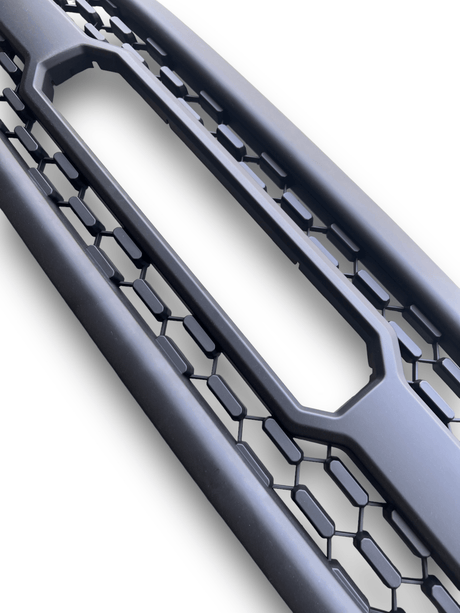 2001-04 Sequoia Pro Grille - Xtrusion Overland
