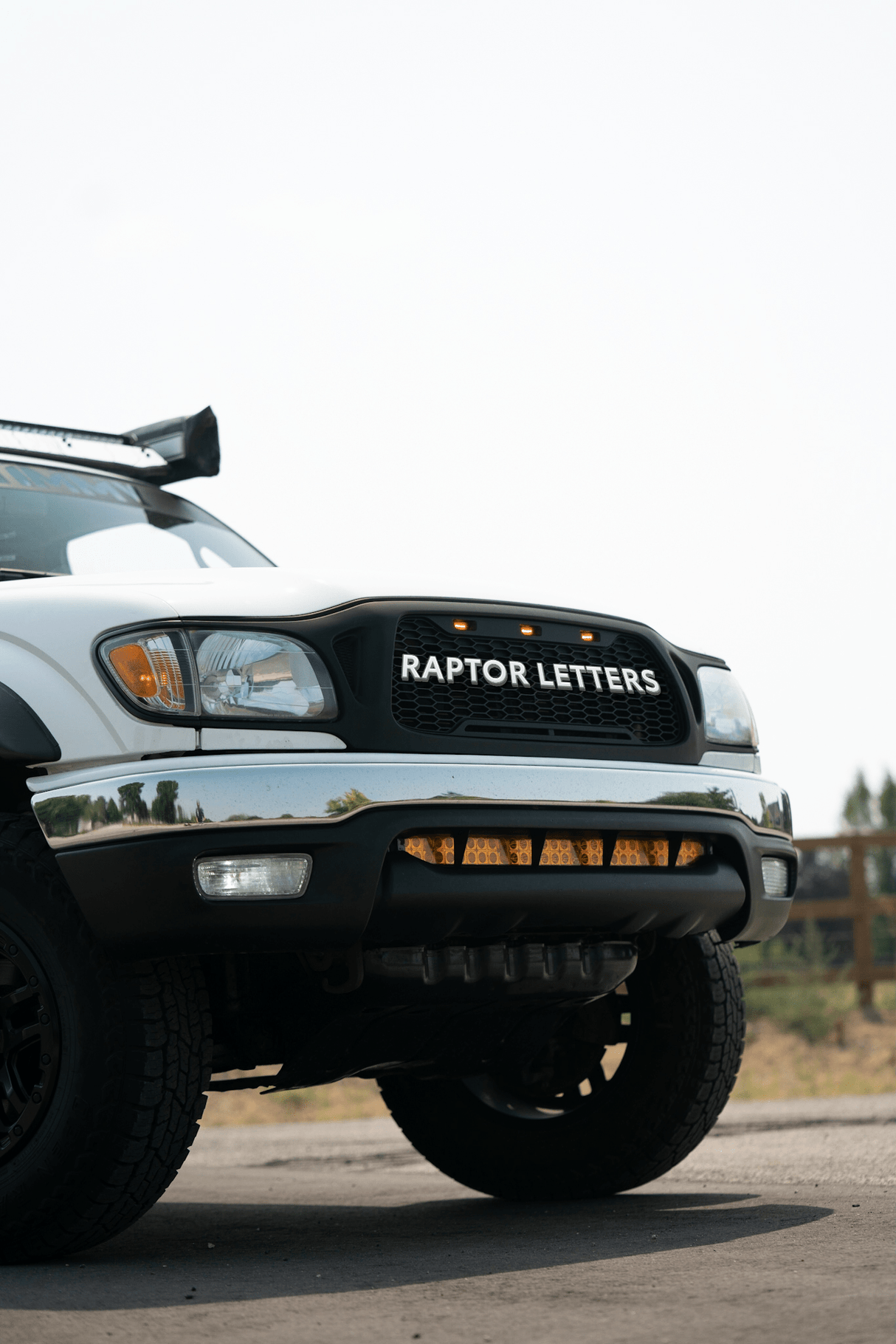 2001-04 Tacoma Raptor Grille - Xtrusion Overland
