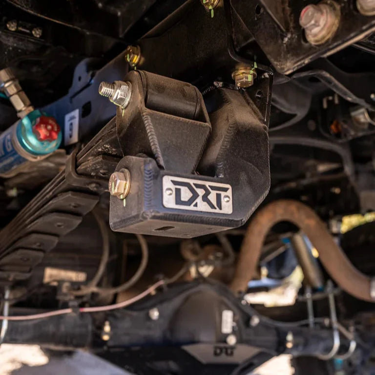 Shackle Hanger Kit / Toyota Tacoma / 2nd & 3rd Gen / 2005-2023