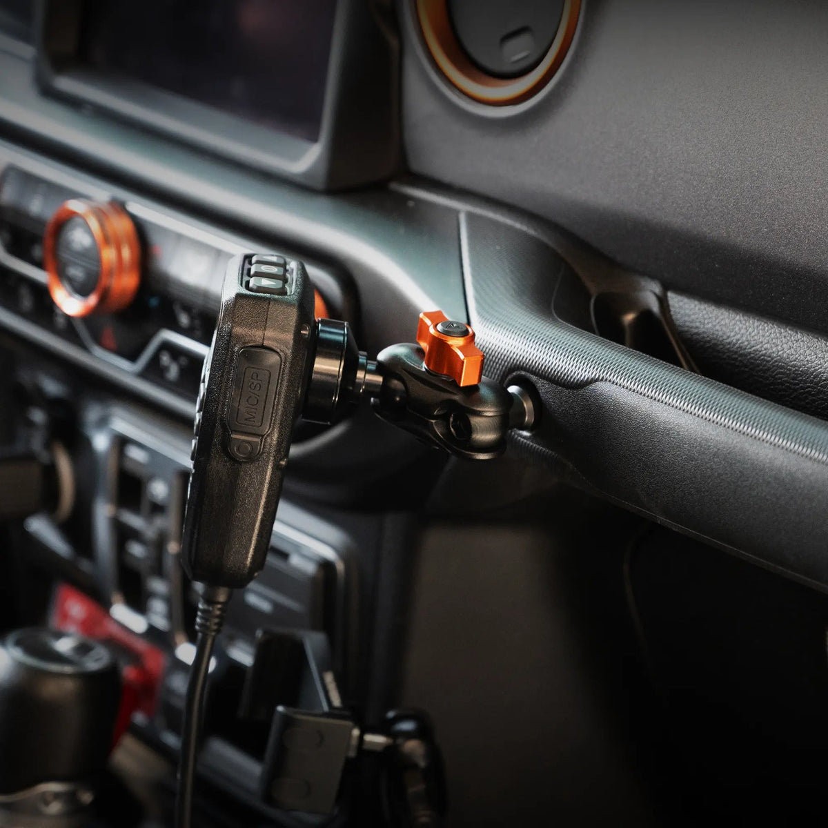 2018 - 2023 Jeep JL, Gladiator, and 4XE LINK™ Grab Bar Mount With Qi2.2/MagSafe Charging & Cooling Phone Holder | 2" Arm - Xtrusion Overland